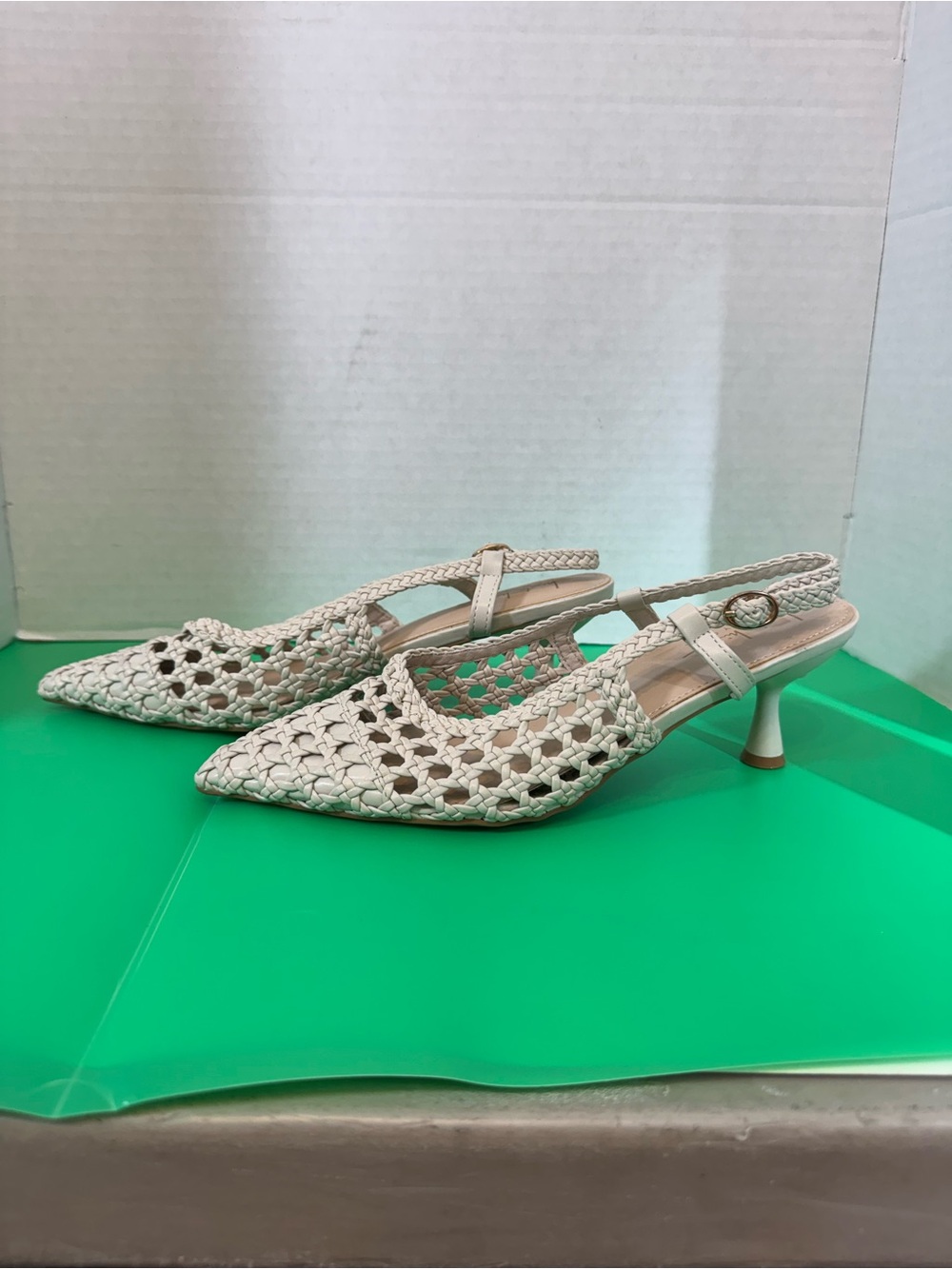Nicole Miller New York KNOTTY BRAIDED SLINGBACK PUMP IN BONE, Size 9